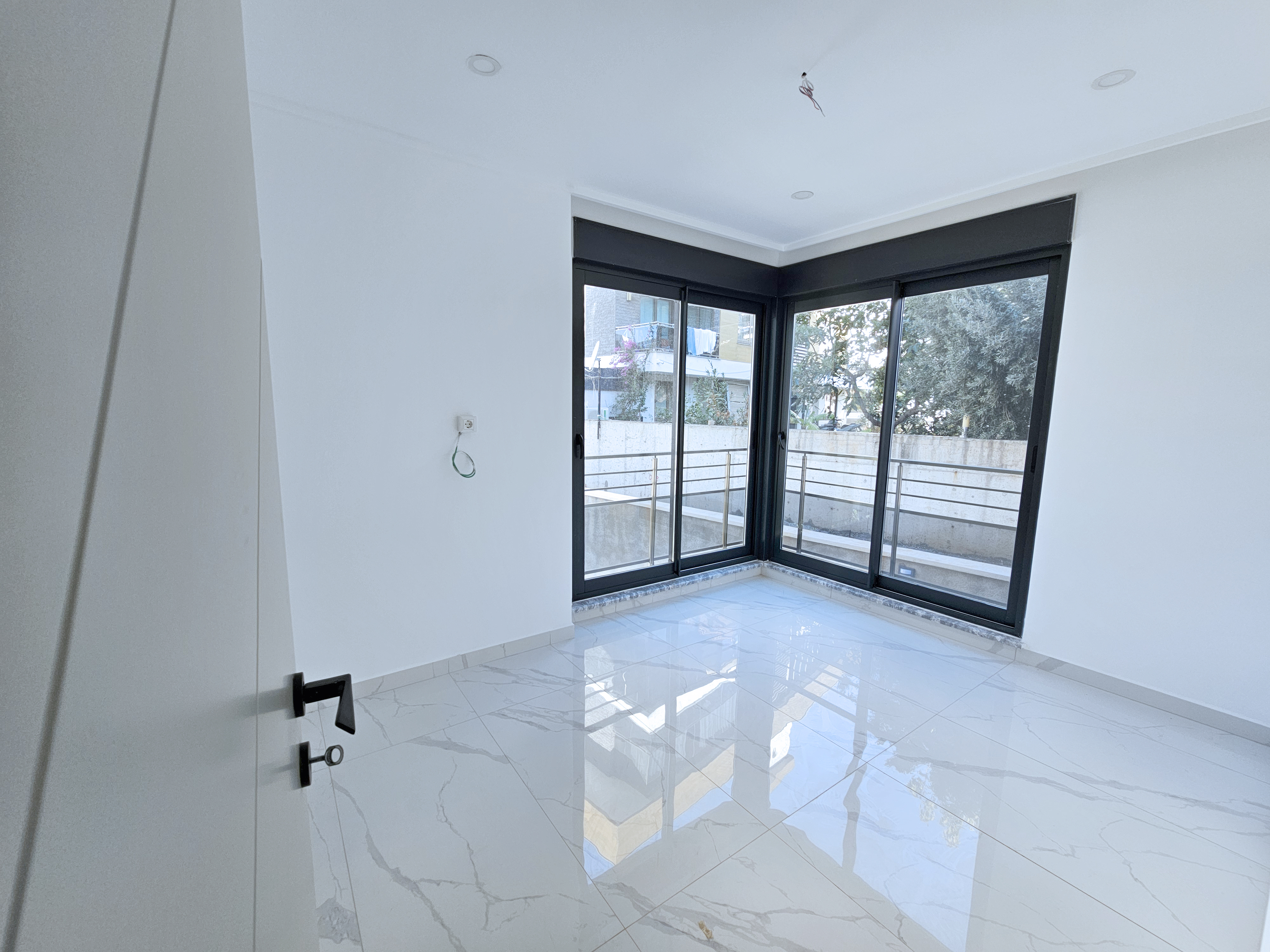 Ein-Zimmer-Wohnung (1+1) - Lemon Park