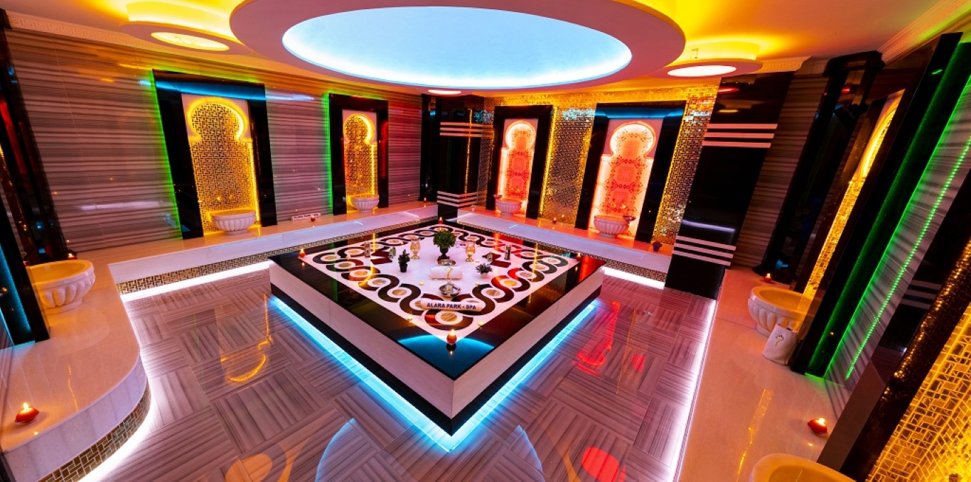 مجتمعی با امکانات هتل پنج‌ستاره در محموتلار