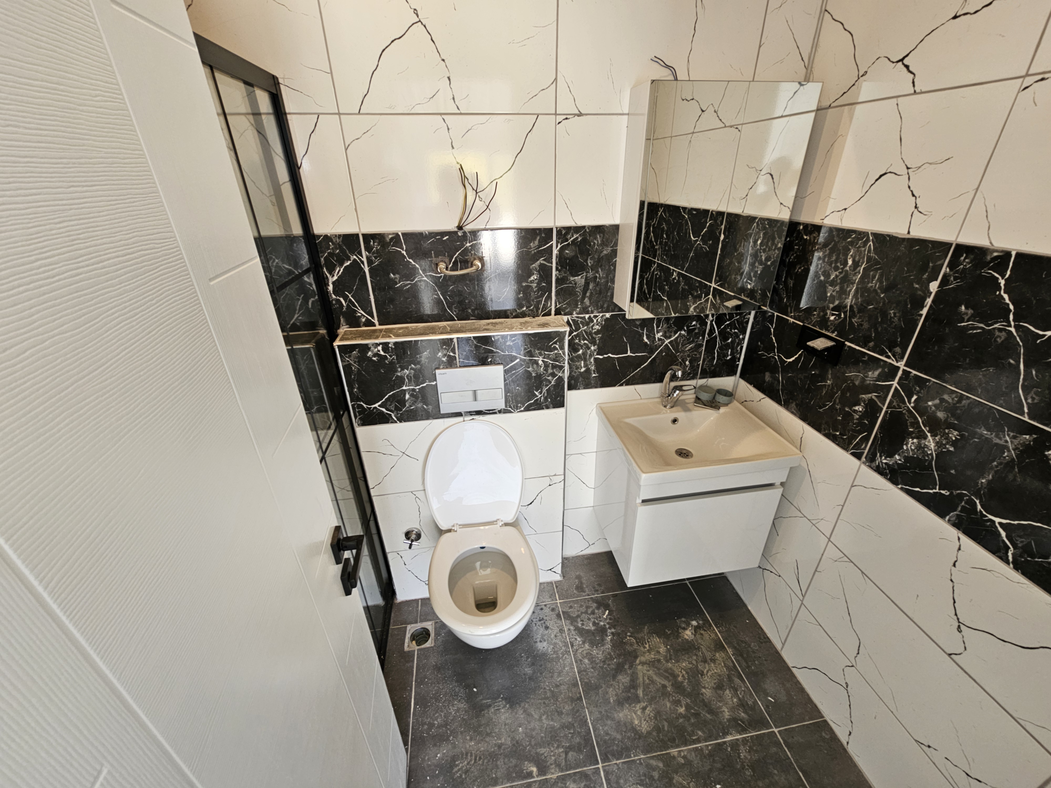 Duplex (2+1) - Aqua Residence