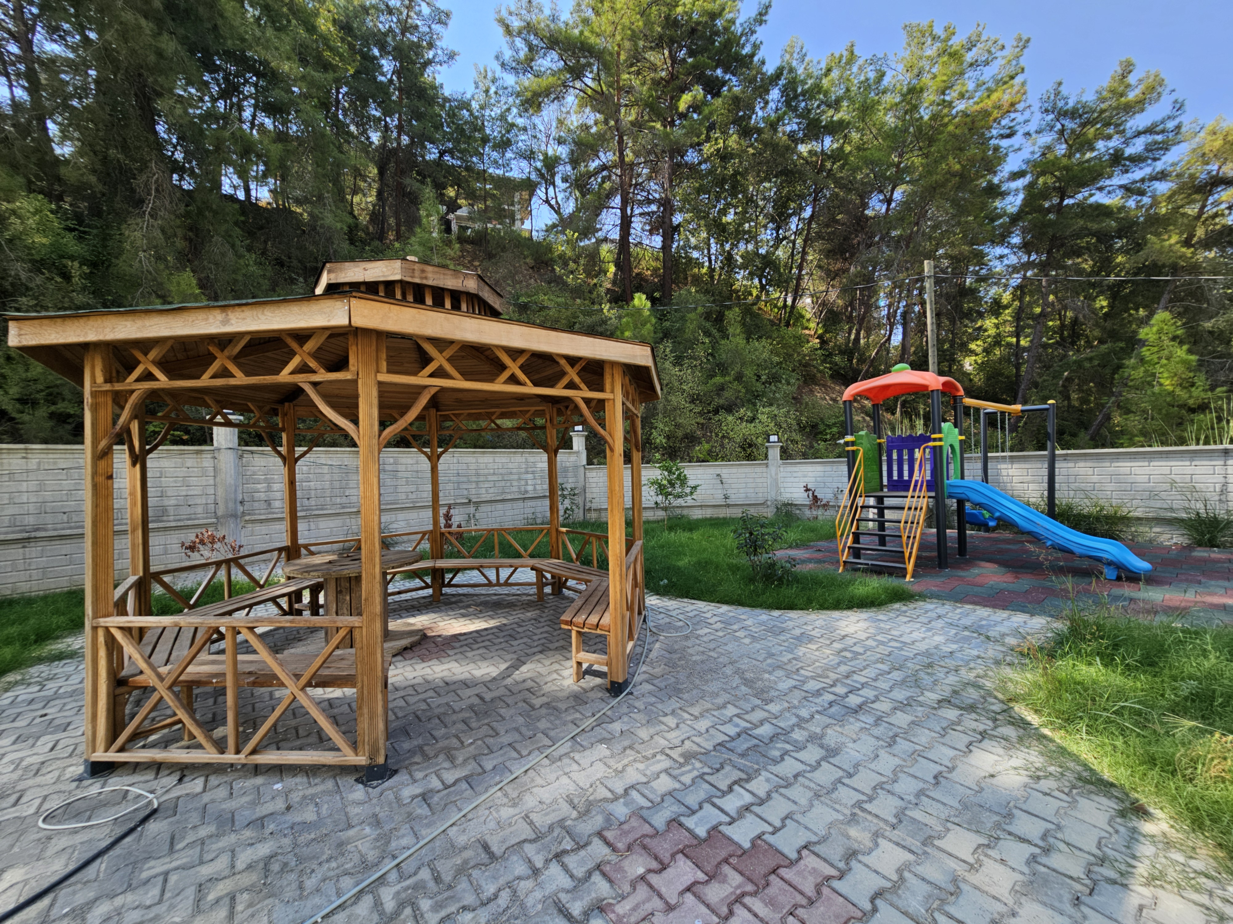 Avsallar'da Aqua Blue Konut Projesi - Denize 950 m Mesafede - 1+1 - 2+1 - Penthouse Avsallar'da Aqua Blue Konut Projesi - Denize 950 m Mesafede - 1+1 - 2+1 - Penthouse