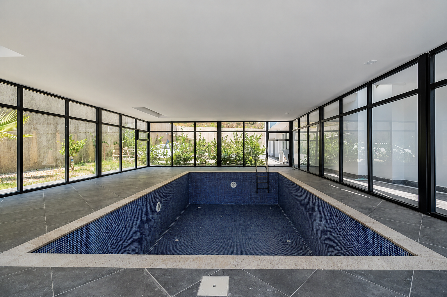 Avsallar'da modern yaşam. Denize sadece 800 metre - 1+1 - 2+1 Dubleksler