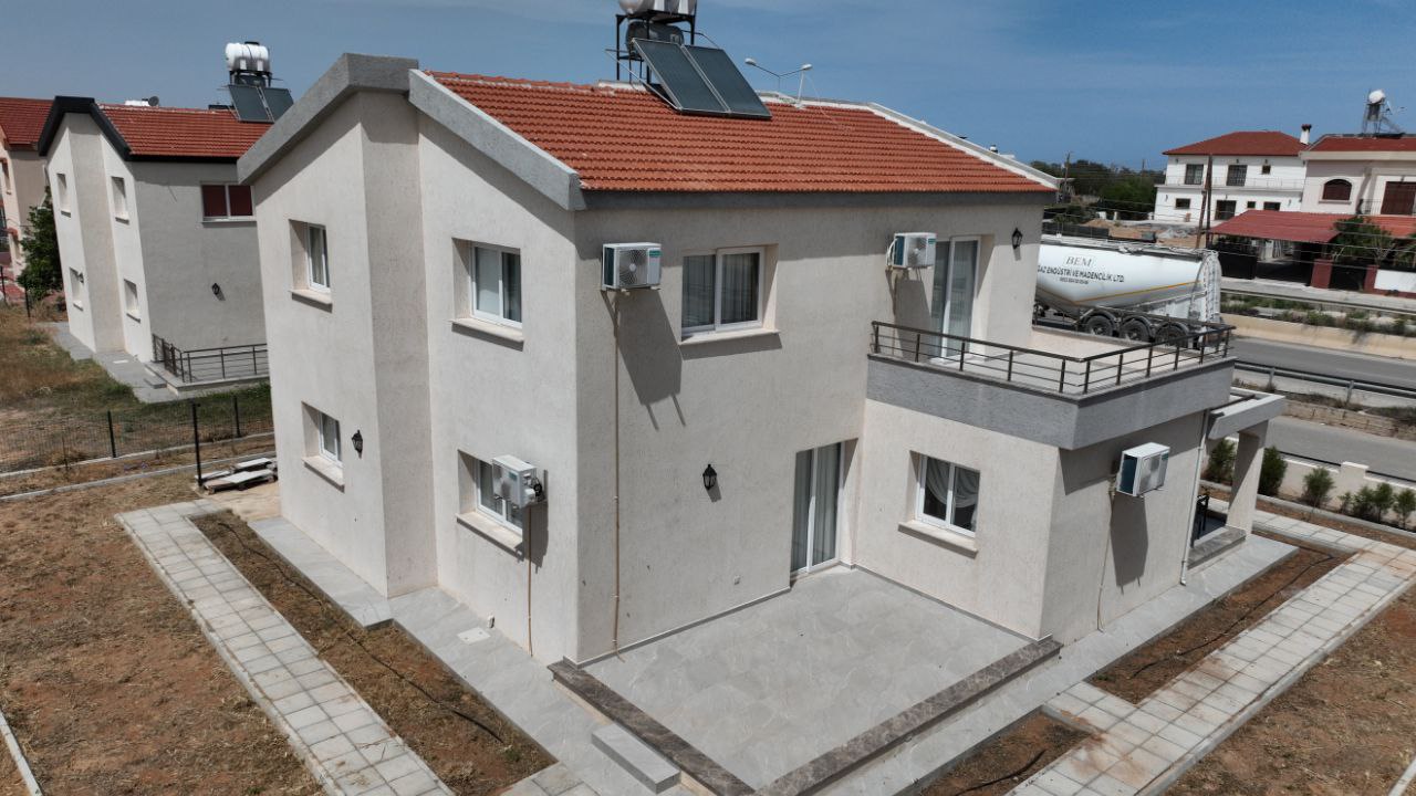 Kuzey Kıbrıs'ta 4+1 Lüks Villa - Denize 500 m, Yeni Boğaziçi Kuzey Kıbrıs'ta 4+1 Lüks Villa - Denize 500 m, Yeni Boğaziçi
