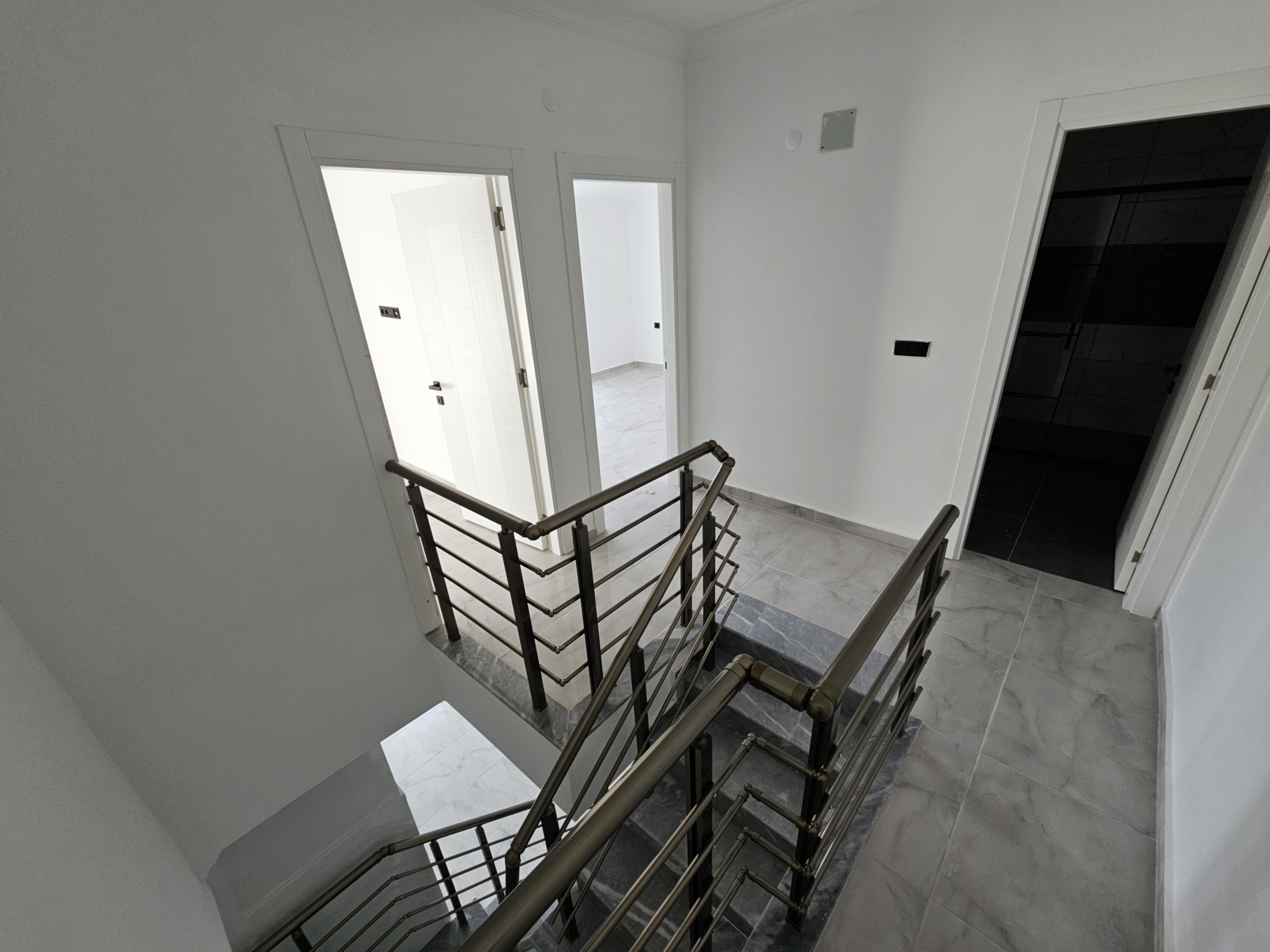 Duplex (2+1) - Aqua Residence