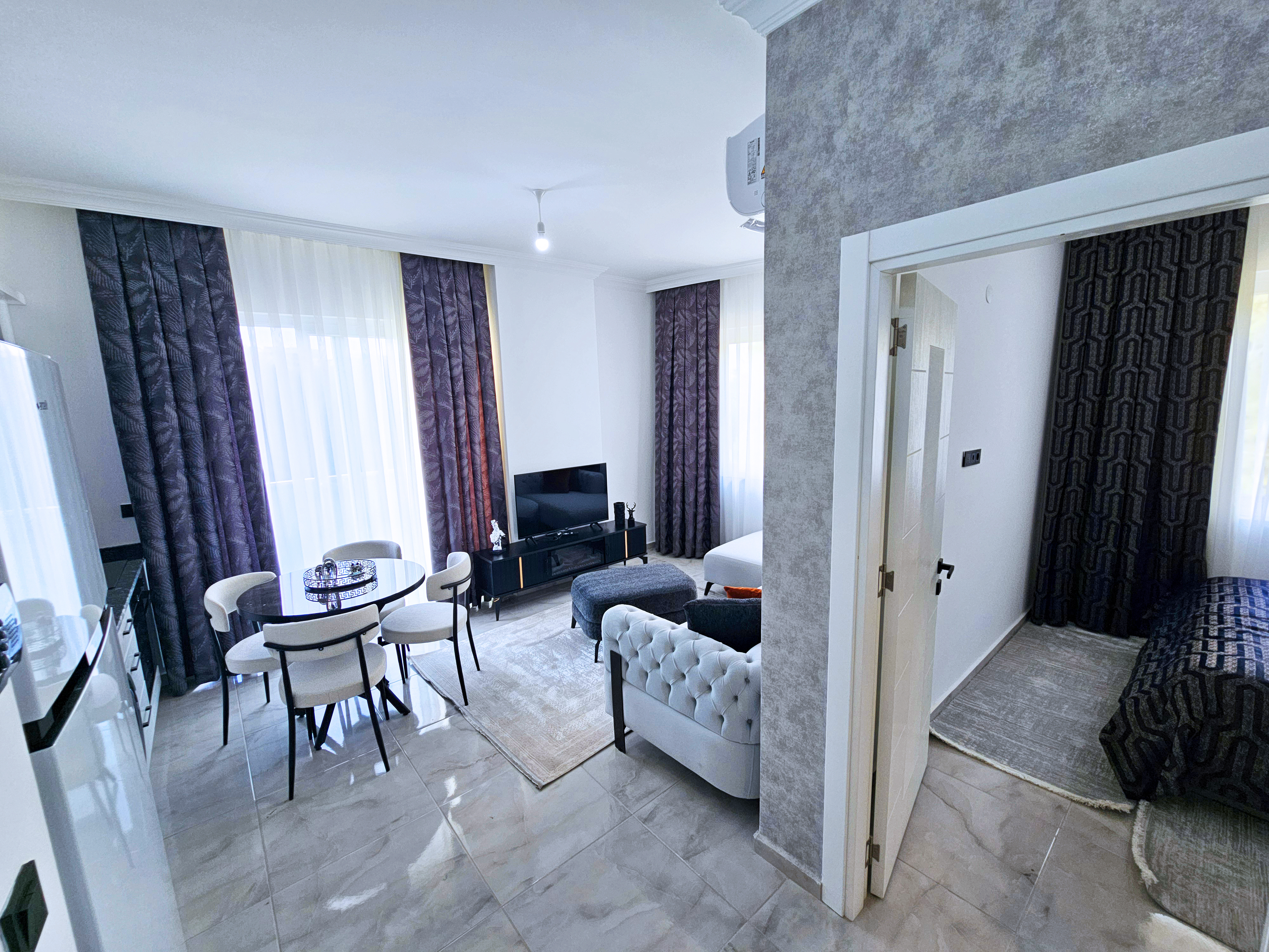 KIRA (1+1) - AVSALLAR