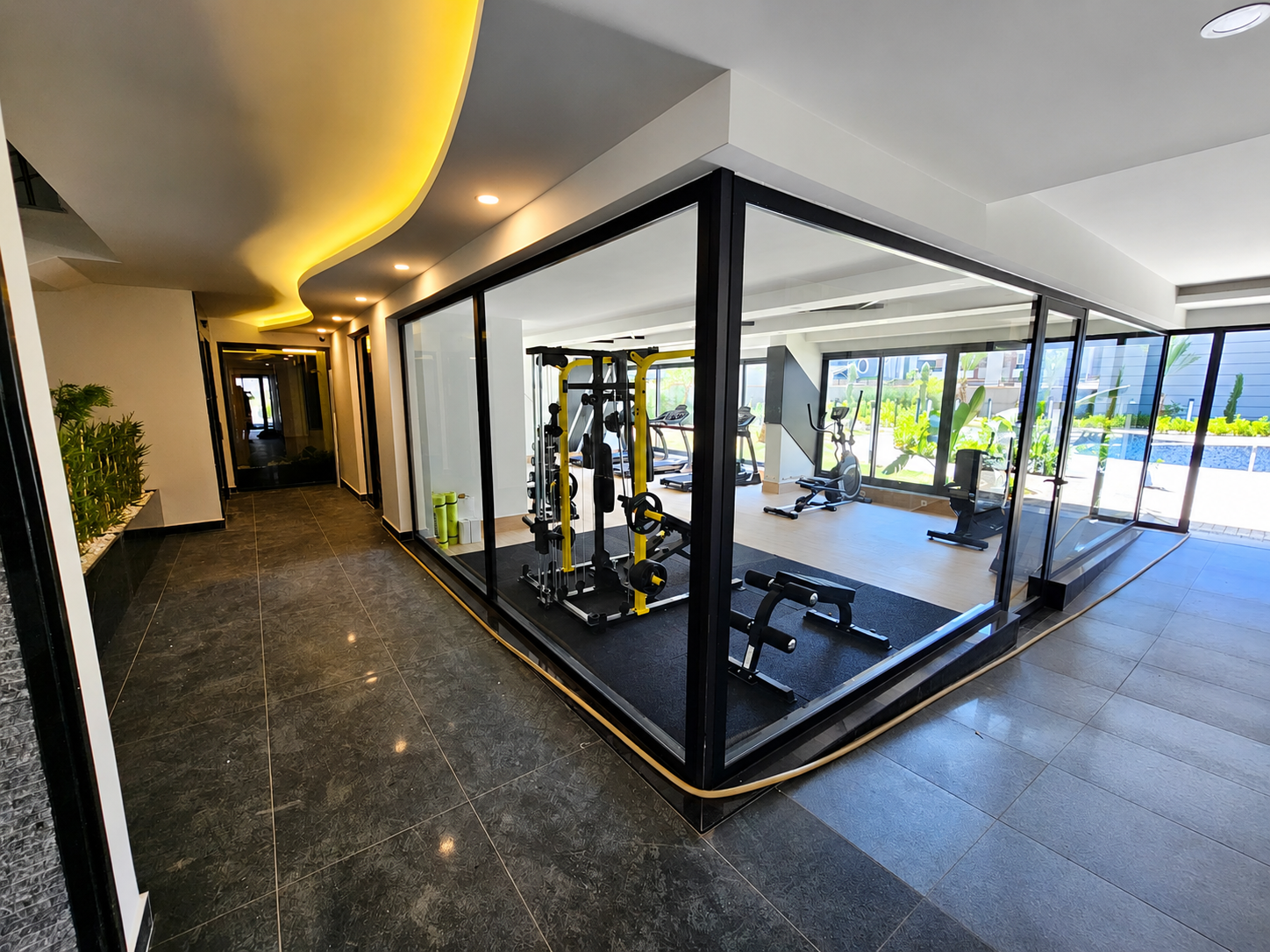 Oba'da Hazır Konut Projesi - 1+1 - 3+1 Duplex - Denize 1,2 km