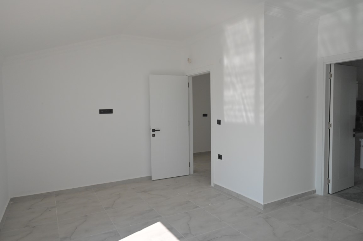 Duplex with three rooms (2+1) - Avsallar
