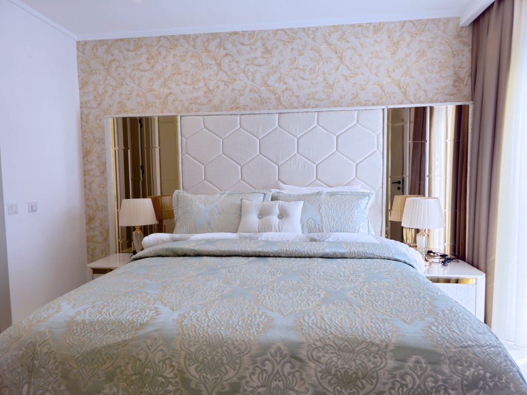 Apartment with 3 bedrooms (3+1) - Lemon Park