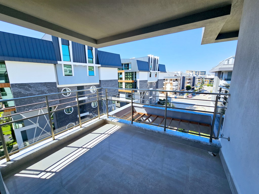 Apartment with 3 bedrooms (3+1) - Lemon Park